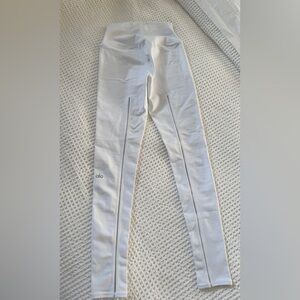 Alo High Waist Leggings / White / XS - NWOT
